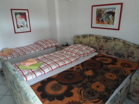 Fewo - Beispiel Schlafzimmer (Betten können immer getrennt gestellt werden)