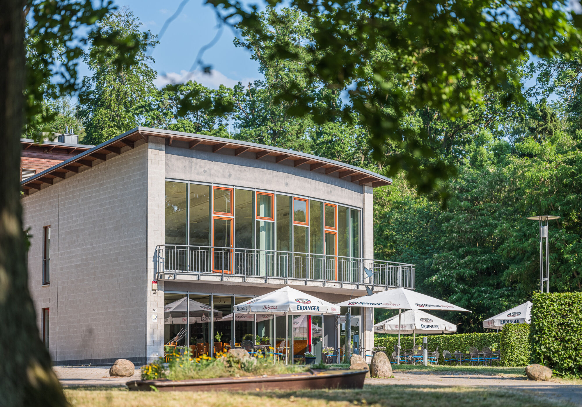 Der Ferienpark mit seiner Außenterrasse