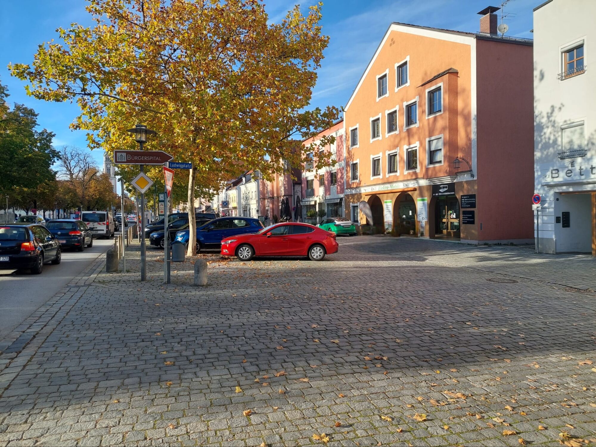 Direkte Lage am Stadtplatz