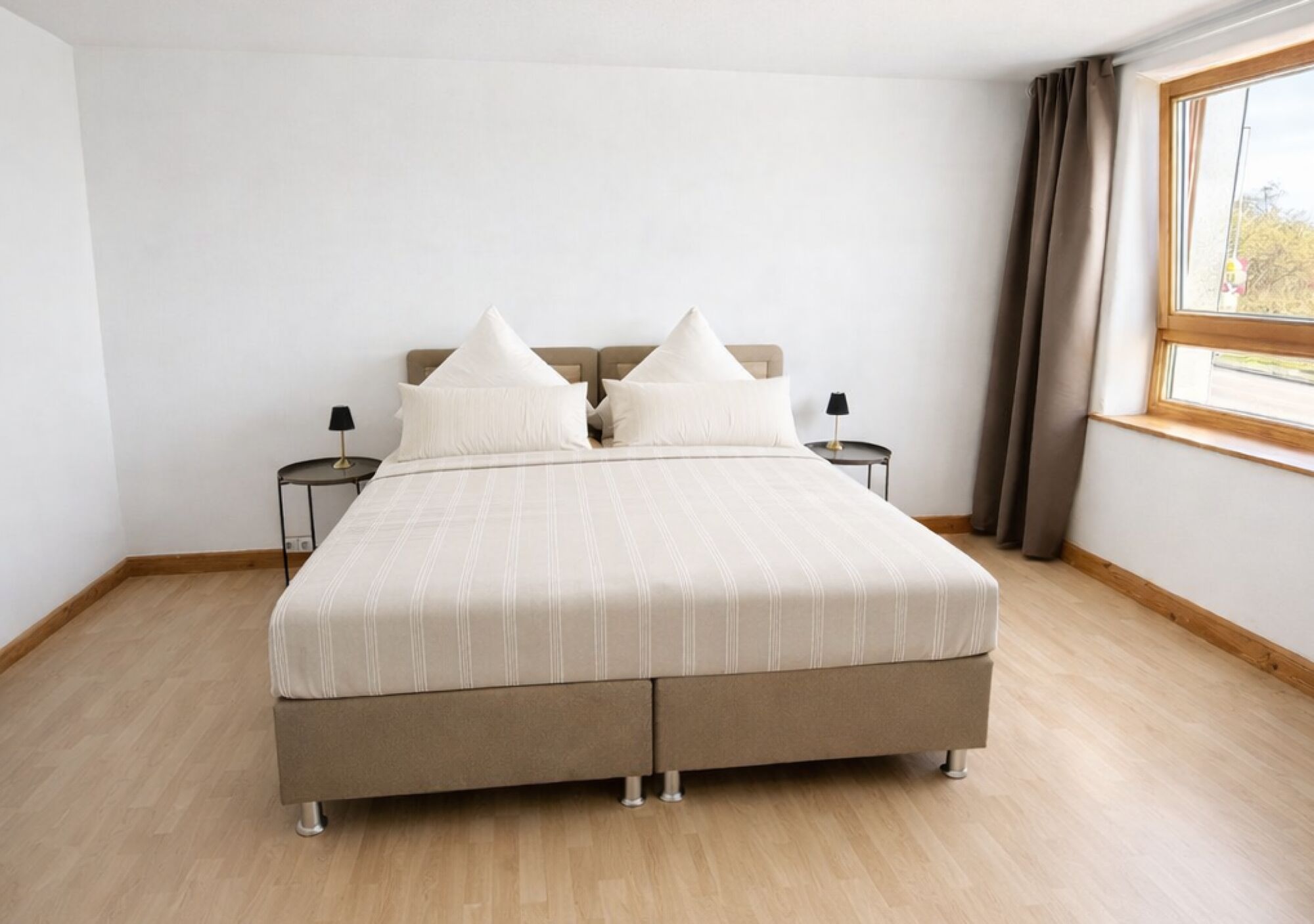 Betten können auch als 180x200 Doppelbett genutzt werden