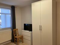 Neues 2-Zi.-Apartment voll möbliert , gute Verkehrsanbindung Bild 4