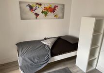 Zimmer 1 mit einem Bett