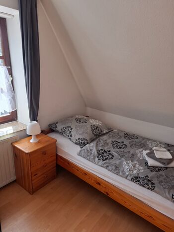 Gästezimmer (Zweibettzimmer) in der historischen Altstadt von Leer Bild 2