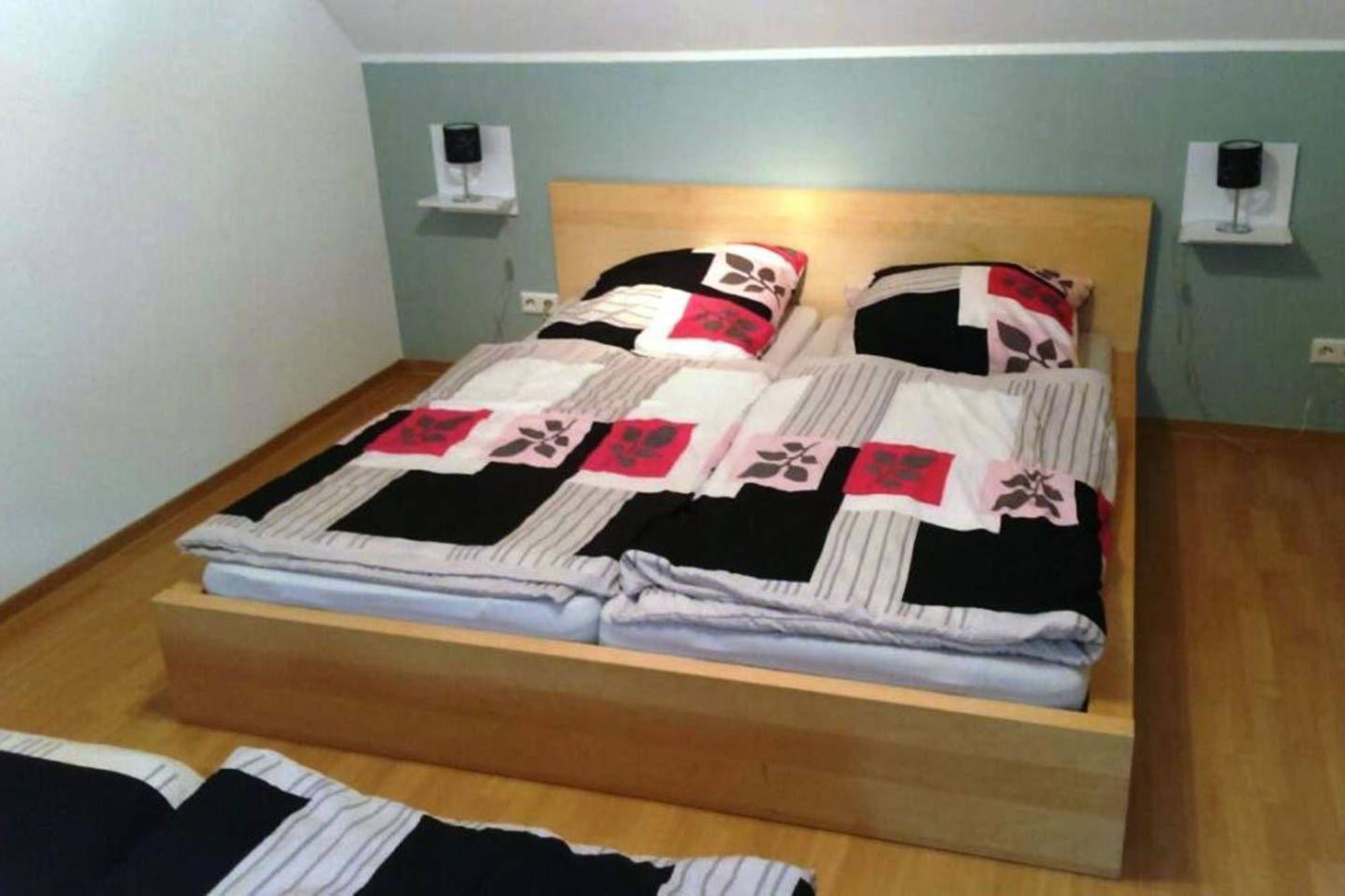 Großes Schlafzimmer mit 4 Schlafgelegenheiten