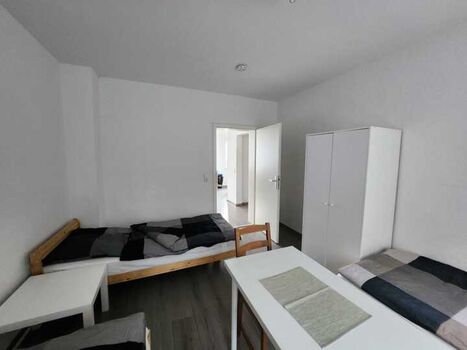 **** Hometime24 - Frisch renovierte Wohnung in Essen **** Bild 2