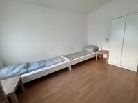 Schlafzimmer 4
