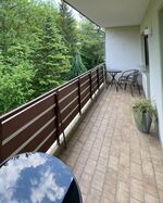 Balkon mit Waldblick