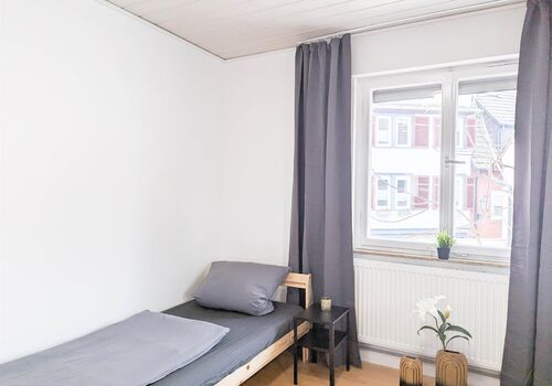 UEFA | Esslingen Mitte Apartment 3 Zimmer Wasen Picture 3