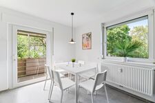 Premium-Monteurwohnung an der B14: Platz und Luxus vereint! Bild 6