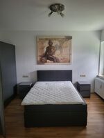 Voll möblierte 2-Raum-EG-Wohnung mit Balkon und EBK in HN Bild 1