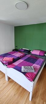 15min bis TESLA | 70m² Monteurwohnung | Monteurzimmer | Haus Bild 8