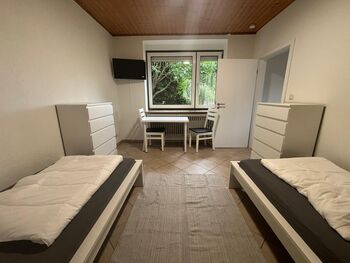 Mehrbettzimmer 90 x 200 cm