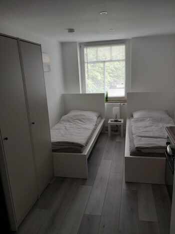 Top Lage, Top Preis: Mitarbeiterzimmer ab 16 Euro! Bild 2