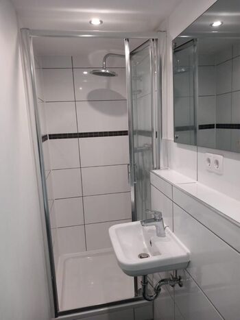 Top Lage, Top Preis: Mitarbeiterzimmer ab 16 Euro! Bild 3