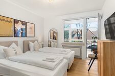 4 Wohnungen mit je 2 SZ, je 2 Einzelbetten, 2xSmart TV, Essbereich für 4, vollstädige Küche