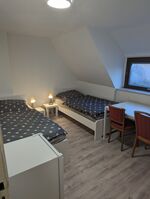 Gr. Haus für 8-9 Personen + 2 Küchen + 2 Badezimmer Bild 7