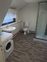 Gr. Haus für 8-9 Personen + 2 Küchen + 2 Badezimmer Bild 19