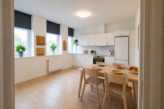 FL33 / TOMASZ-LIVING in NIEBÜLL - Nahe Bahnhof Bild 4