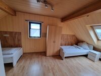 Landhaus Idarkopf – Gästehaus für 11 Personen (Stipshausen) Bild 21