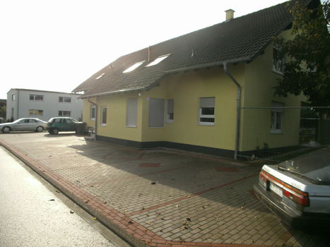 Wohnung /Zimmer/Appartment/Balkon Bild 2