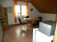 Wohnung /Zimmer/Appartment/Balkon Bild 3