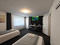 Top Vollmöblierte Wohnungen zur Kurz /Langzeit Vermietung Bild 19