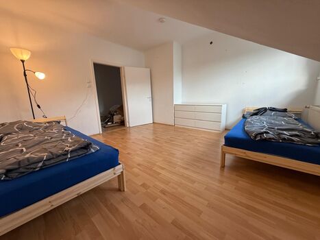 Monteur-Arbeiter Wohnung in Gewerbe-und Industriegebiet Nähe Bild 5