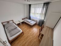 **** Hometime24 - Frisch renovierte Wohnung in Solingen Bild 7