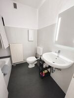 Workerslodge Krefeld für 2-30 Gäste mit Stellplatz & Balkon Bild 11