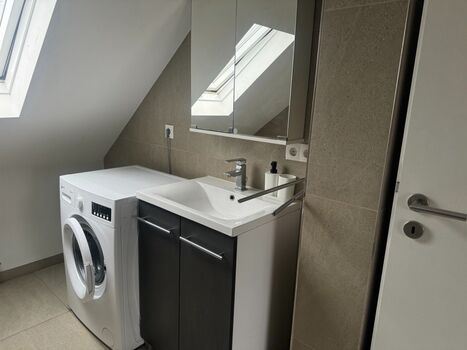 Gemütliche Wohnung mit guter Lage – für Arbeiter, die Komfor Picture 2