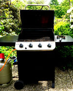 Gasgrill & Gas steht bereit