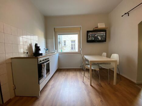 EMAS 5 / Whg. mit 3 Einzelbetten, WLAN, Küche, Waschmaschine Bild 2