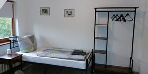 Zimmer im Gästehaus - für Feriengäste und Monteure Bild 10