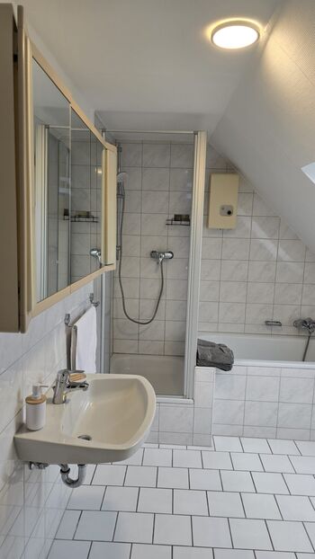Funktionale Wohnung in ruhiger Lage mit Dom­blick Obrázok 4