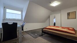 Funktionale Wohnung in ruhiger Lage mit Dom­blick Bild 4