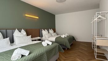 Große Innenstadt Wohnung im Zentrum von Kiel für Gruppen Bild 3