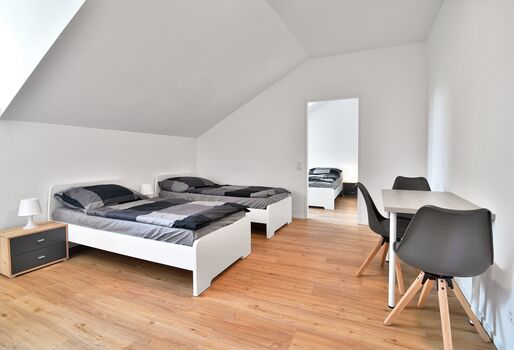++ 60 Betten ++ NEU Linz-Wels-Steyr-Umgebung mit Parkplätze! Obrázok 2