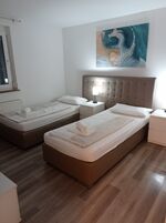 NEU Worker Suites / Parkplatz / große Gruppen Bild 5