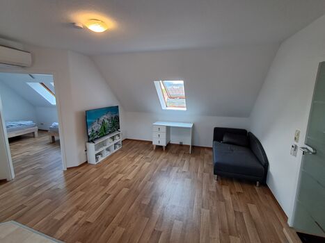 Klimaanlage! Neu renovierte Stadtwohnung Bild 5