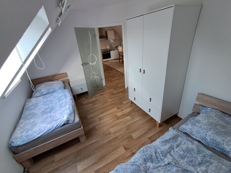 NEU! Frisch renovierte Stadtwohnung mit Klimaanlage! Picture 4