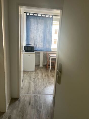 **** Hometime24 - renovierte Wohnung in Viersen Bild 3