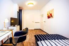 Monteurzimmer in 10er oder 6er WG mitten in der Innenstadt Bild 15