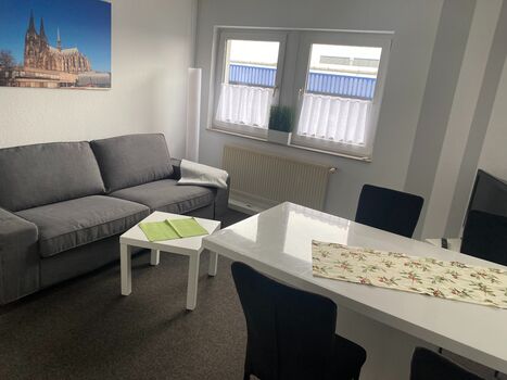 Top ausgestattete Wohnung zur Kurzzeitmiete in Rheinnähe! Bild 5