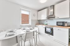 Top eingerichtete Monteurwohnung mit WiFi und TV Bild 2