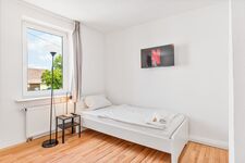 Top eingerichtete Monteurwohnung mit WiFi und TV Bild 9