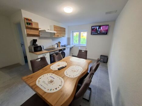 Monteurzimmer Wohnung 3 Zimmer für 5 Personen in Billigheim