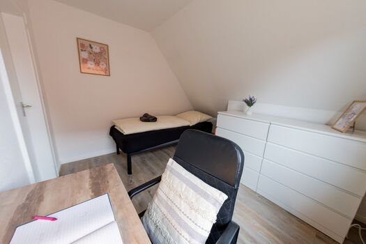 Zentral gelegene Unterkunft – ideal für mehrere Monteure Bild 5