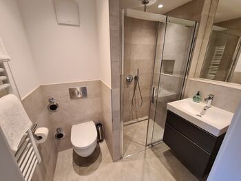 Wohnung in Rudolfstraße, Frankfurt am Main Bild 2