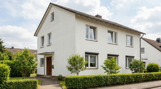 GK32 / TOMASZ-LIVING in WÜRSELEN - Helle, große Zimmer Zdjęcie 5