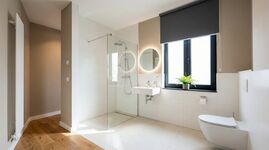 FL7 / TOMASZ-LIVING in HARRISLEE - Modern | Sauber Bild 1